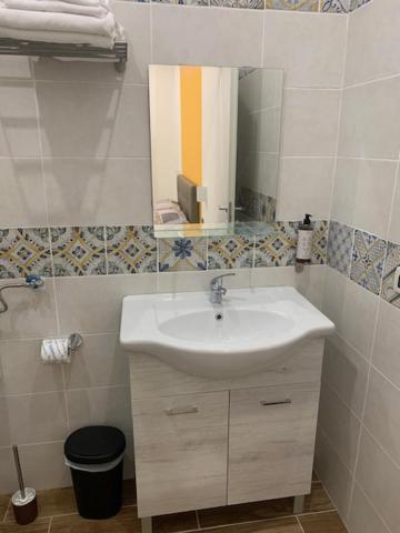 La Bussola Airport Affitta Camere San Giovanni Teatino Zewnętrze zdjęcie
